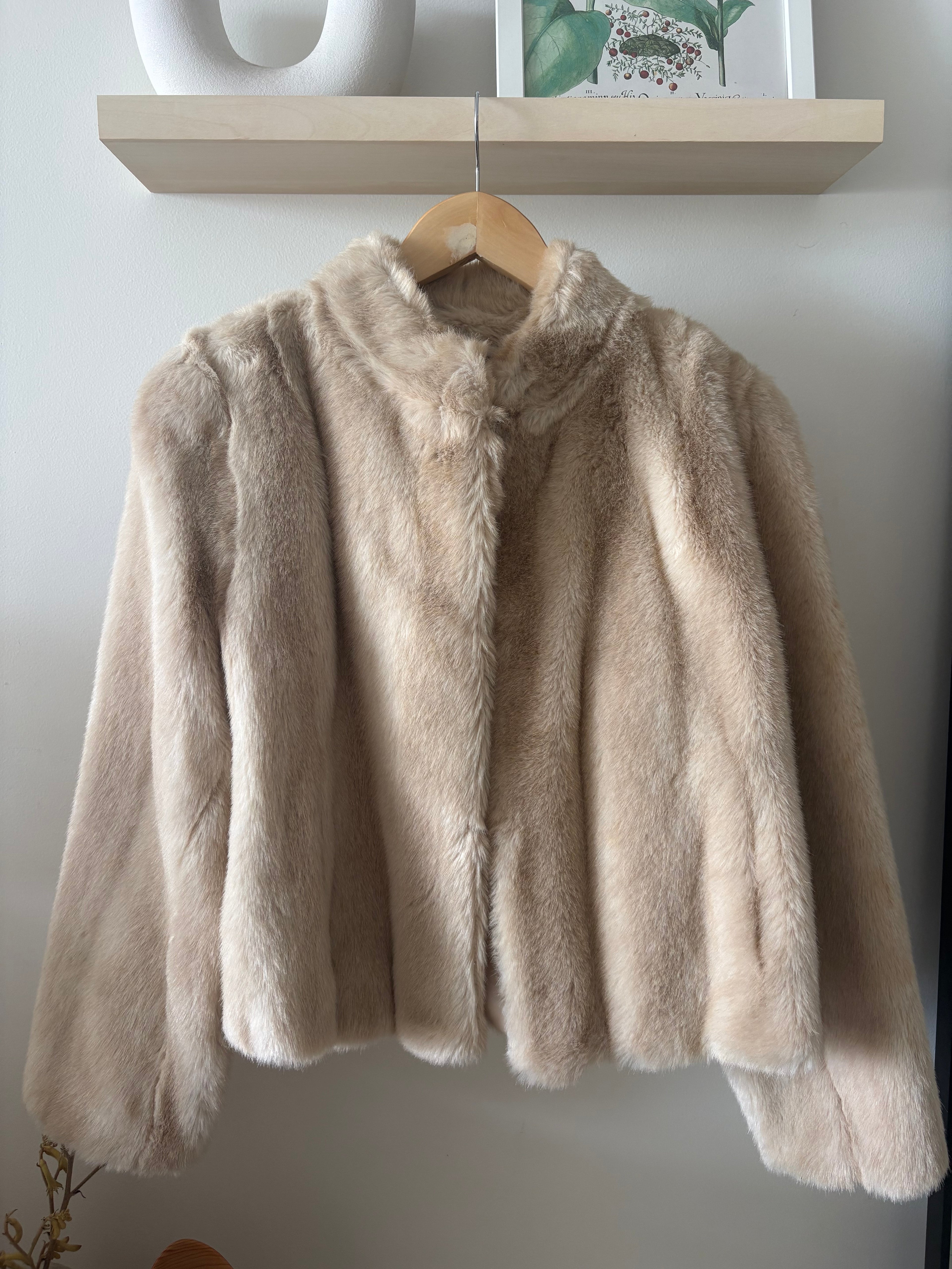 Vintage Cream Faux Fur Coat — Anne of Melbourne